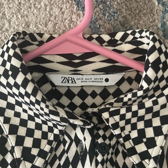 Women’s Zara Knit button up top . Size Small - Picture 4 of 6